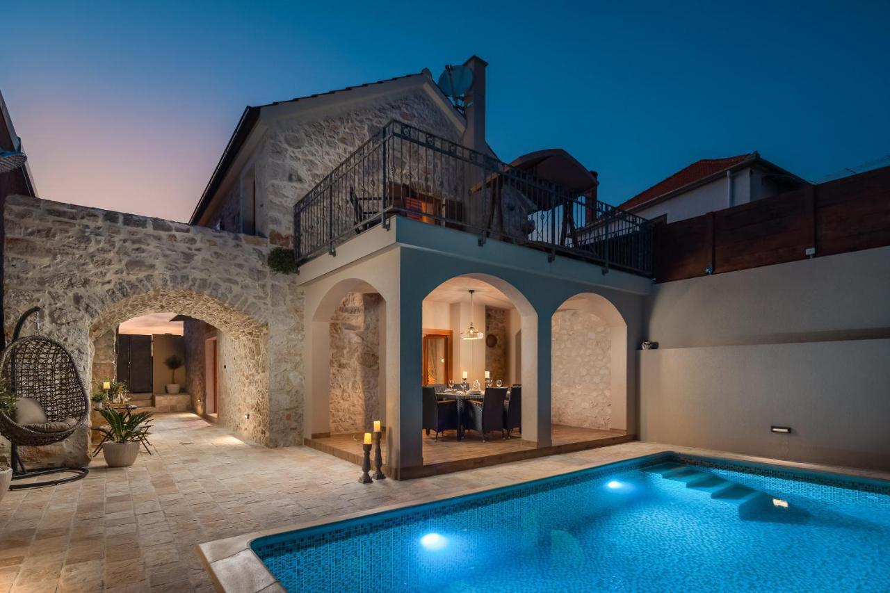 Villa Kameni Dvori Свети-Филип-и-Яков Экстерьер фото